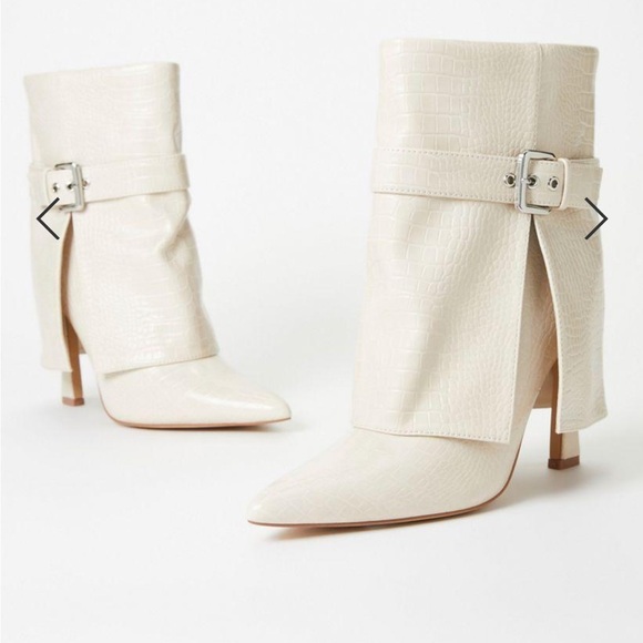 Ankle Boot - Picture 1 of 9